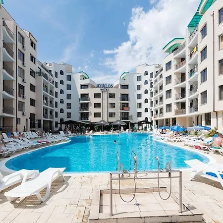 ★apartment W Kitchen&balcony Pool View ★qw★