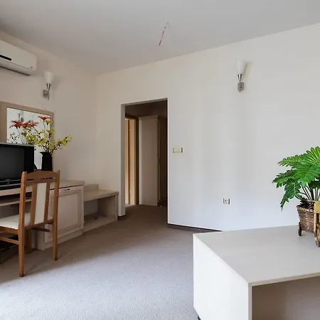 ★apartment W Kitchen&balcony Pool View ★qw★ * 阳光海滩