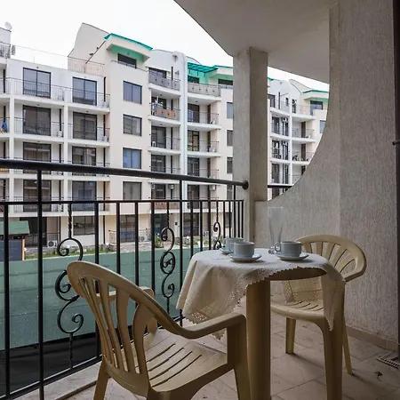 ★apartment W Kitchen&balcony Pool View ★qw★ 公寓 *