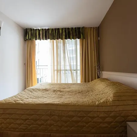 公寓 ★apartment W Kitchen&balcony Pool View ★qw★