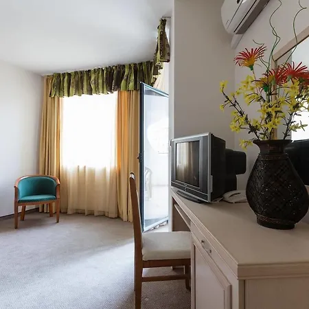 公寓 ★apartment W Kitchen&balcony Pool View ★qw★